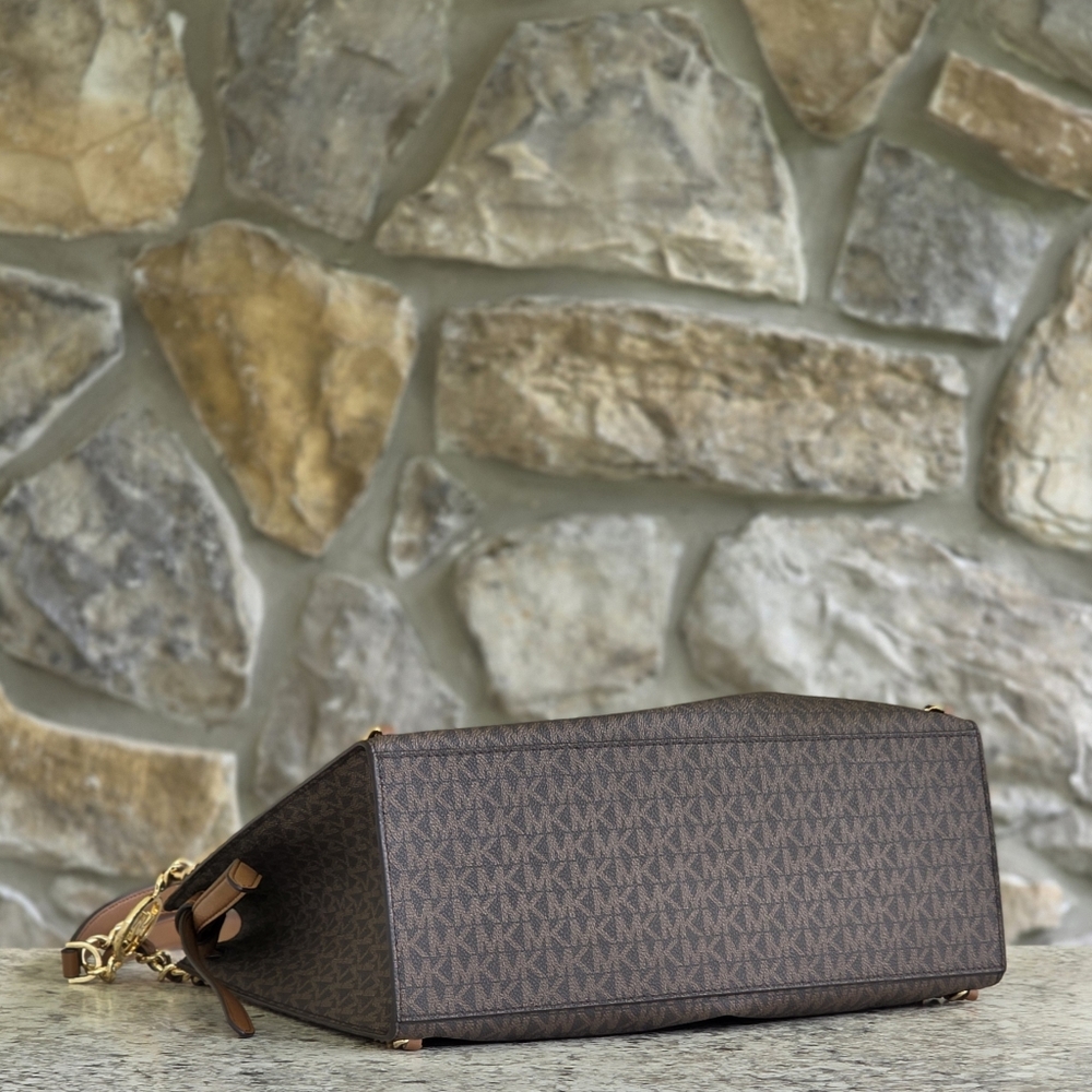 Michael Kors Mina Logo Large Brown Shoulder Bag - Picture 4 of 10